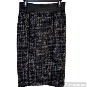 Halogen Black White Tweed Pencil Skirt Work Classy to Evening Stylish Size 4